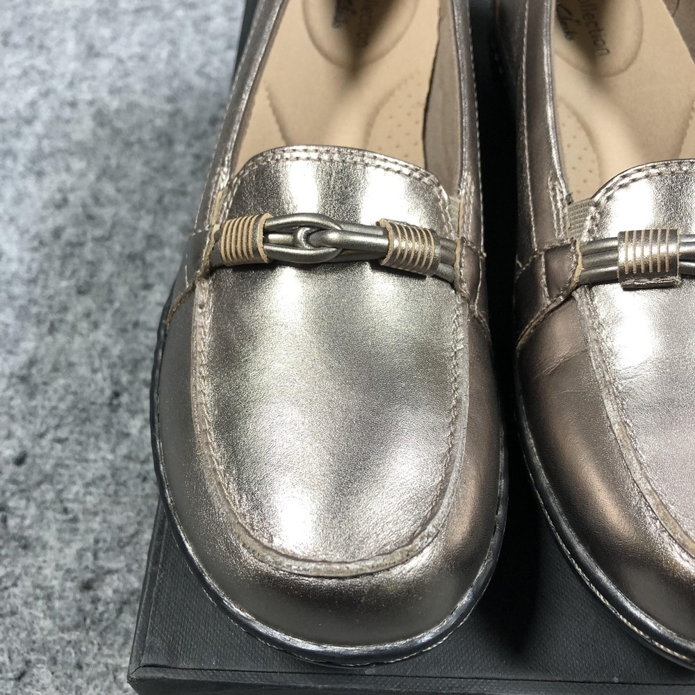 Clarks Collection Shoes Womens Size 7 Gold Leather Slip On Loafers Comfort Flats - Picture 5 of 16